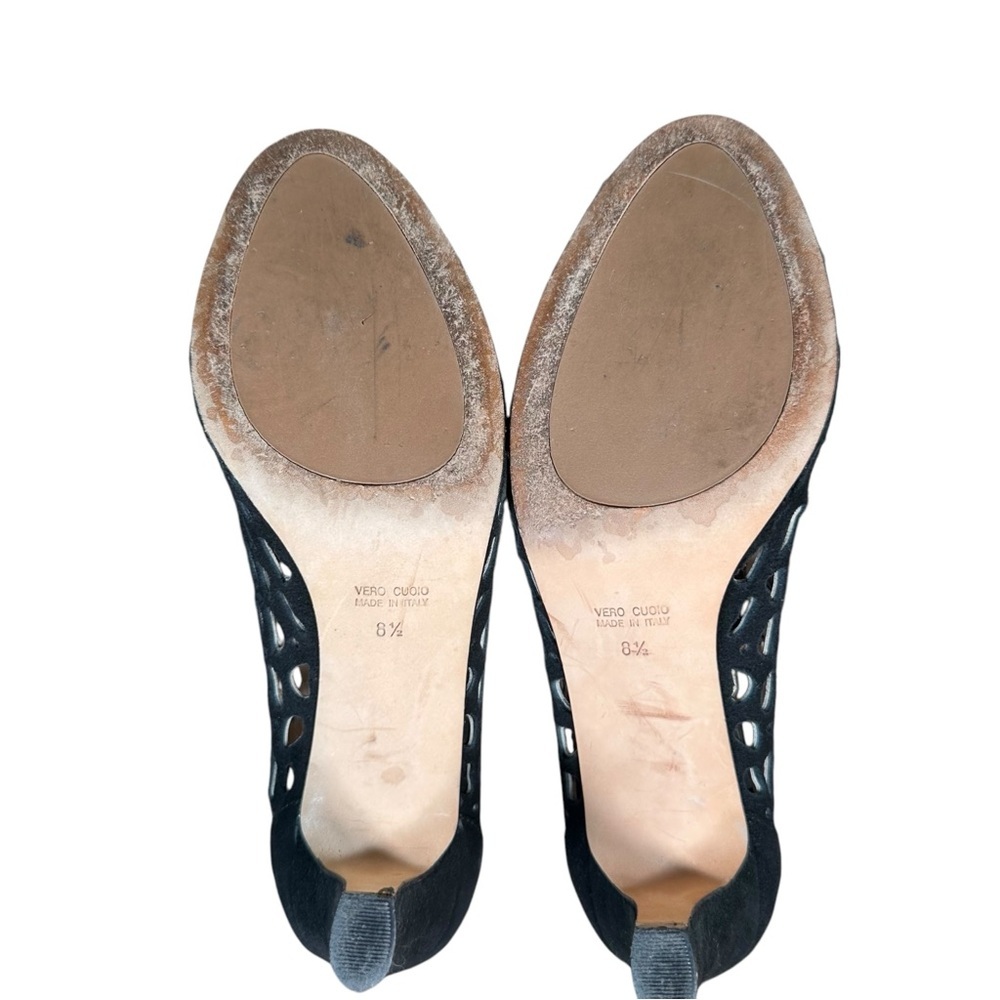 AQUATALIA Laser Cut Suede Peep Toe Heels - Picture 7 of 7